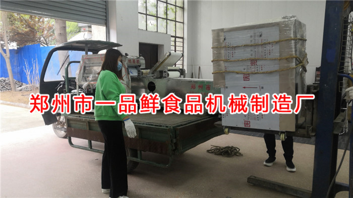 面館客戶訂購(gòu)1型燴面機(jī)(圖1) 面館客戶訂購(gòu)1型燴面機(jī)(圖1)