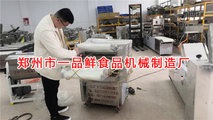 面館客戶訂購(gòu)1型燴面機(jī)(圖3) 面館客戶訂購(gòu)1型燴面機(jī)(圖3)